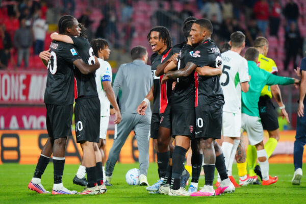 IPA88681939 - The players of AC Monza celebrate the victory of the match during AC Monza vs US Sassuolo, Italian soccer Serie A match in Monza, Italy, September 18 2026